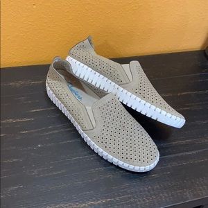 Skechers Air-Cooled Memory Foam Casual Shoes 9.5